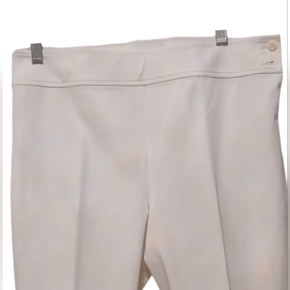 Lauren Ralph Lauren - Ivory Colored Ankle Pants W/2 Buttons & 7" Zipper, Size 6 - Picture 5 of 7